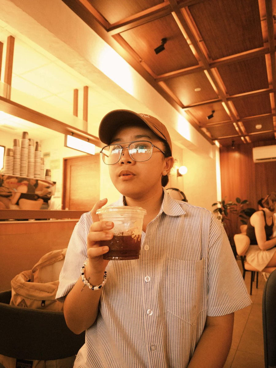 abanciokath's tweet photo. hello buhay pa pala to https://t.co/76yZgYVkl6