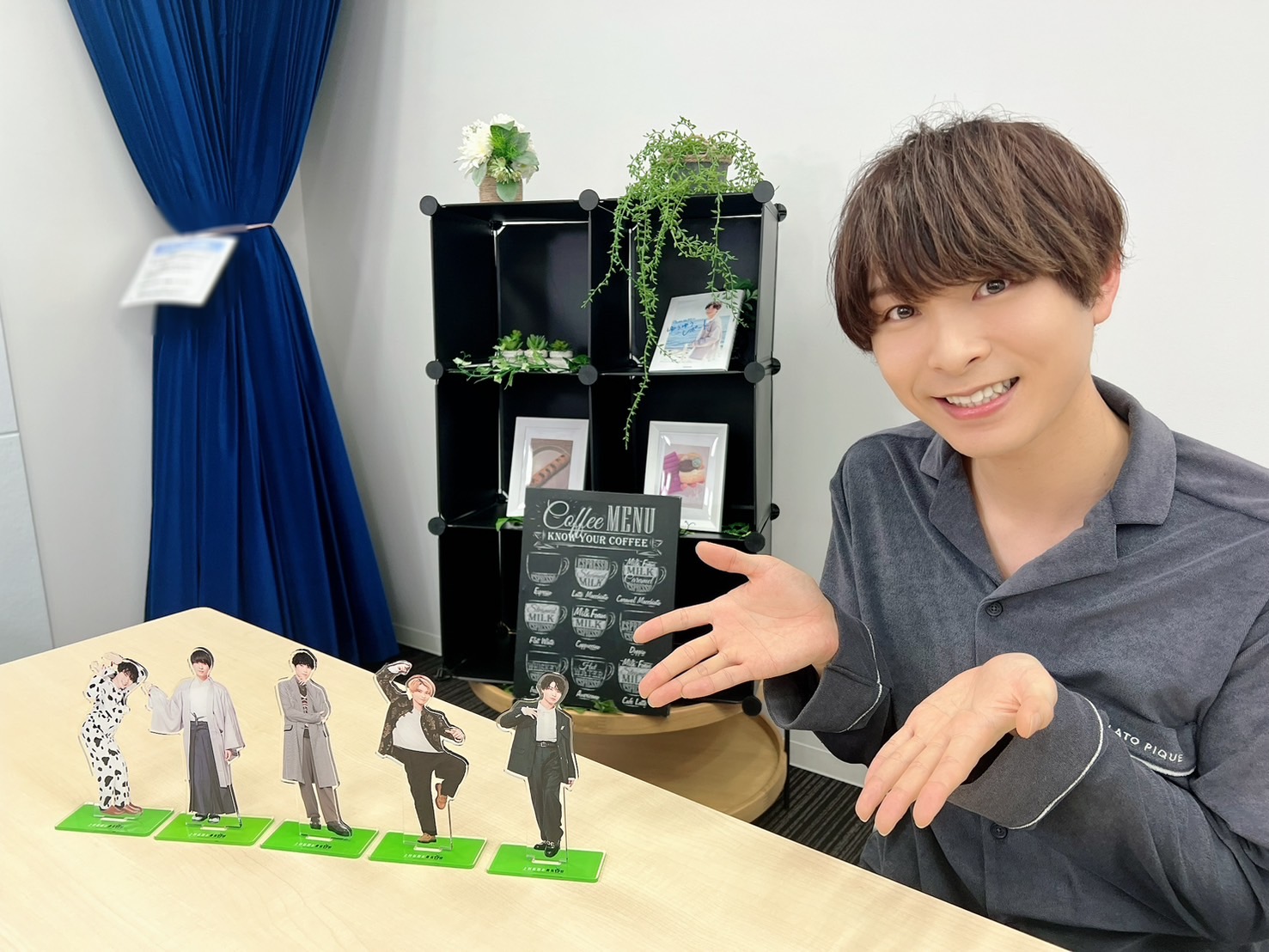 上村祐翔 グッズ アクリルスタンド - Kiramune Official Goods Store