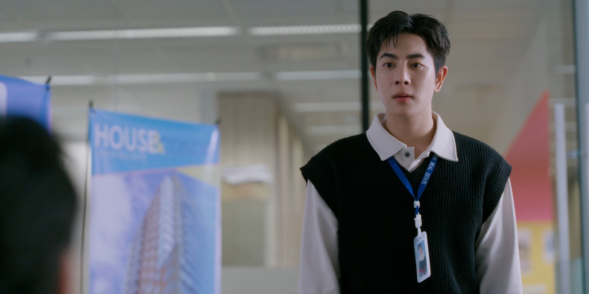GMMTV's tweet photo. ไก่โต้งเลิกกับอโลนแล้วนะ #OssansLoveTHep11  
@wixxiws @myktnw https://t.co/1ZSdEddS9H