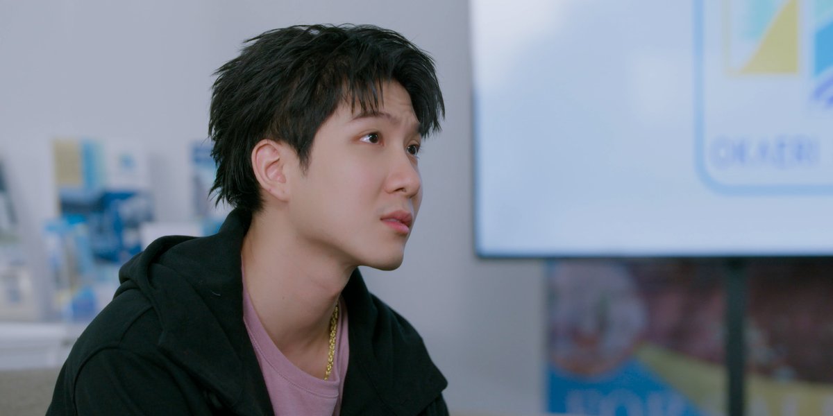 GMMTV's tweet photo. ไก่โต้งเลิกกับอโลนแล้วนะ #OssansLoveTHep11  
@wixxiws @myktnw https://t.co/1ZSdEddS9H