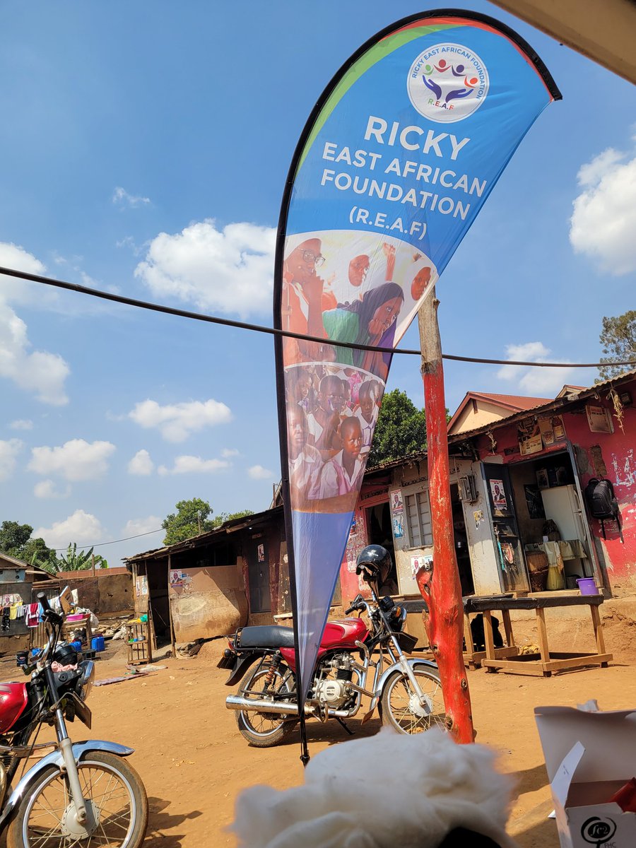 ReafUg's tweet photo. Project workers' engagement under #KCRRP LOT 2 was a success! Tomorrow, weβll hold a community event in Zone 11 #Kitintale for #HIV, #TB, & #STI testing & treatment, & gender awareness as well.
These efforts are crucial for the health & well-being of diverse young people.
@KCCAUG https://t.co/p5iYGVdbMI