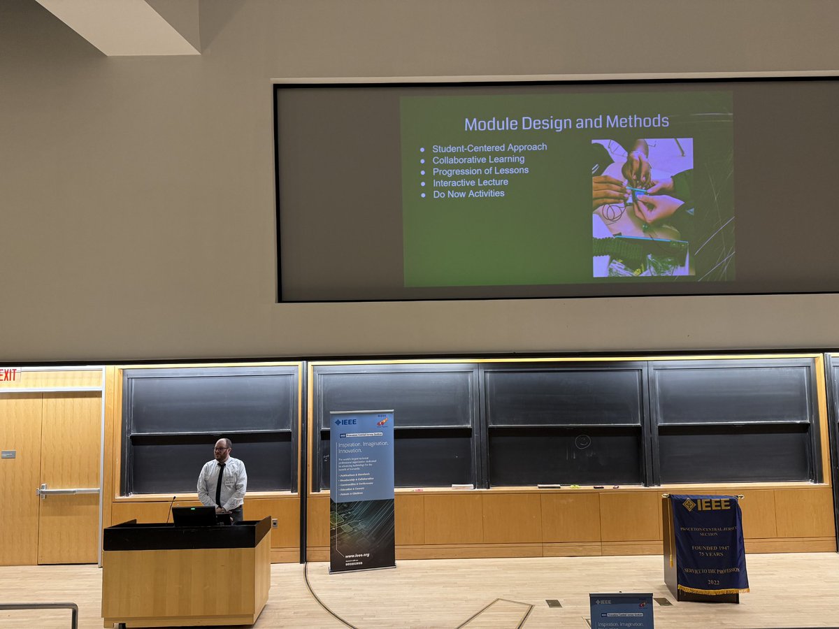 Mr. Murray tweet media