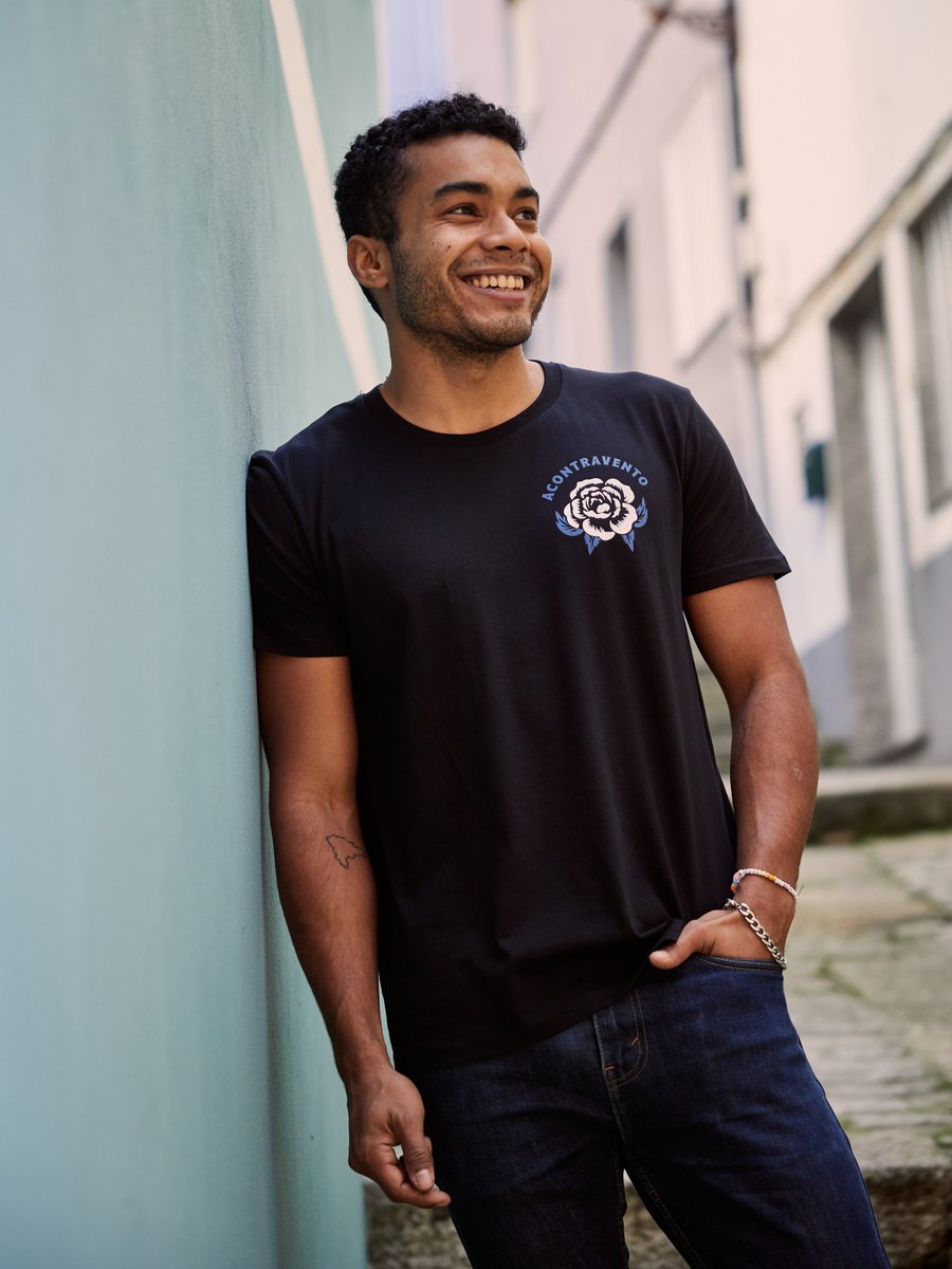21 de marzo – Día Internacional da Eliminación da Discriminación Racial 🤜🏾🤛🏻

👕 Camisola Coma Un Irmao Che Falo, dispoñible en 👇🏻
acontravento.gal/categoria-prod…