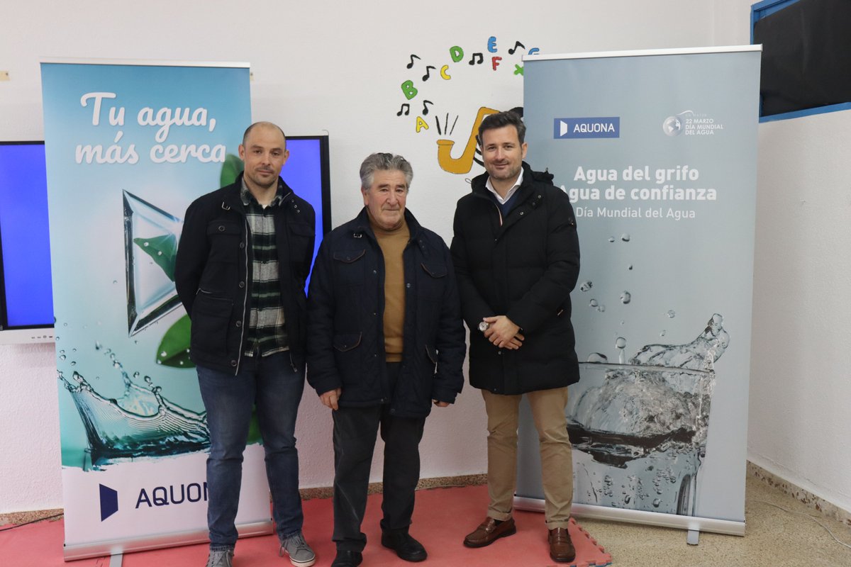 Veolia_Castilla's tweet photo. En la sesión ha participado el alcalde de Villanueva de la Fuente, Desidero Navarro, el gerente de Aquona en la zona, @_JulianJ, y el responsable de Aquona en la localidad, Jesús Martínez, además del equipo directivo y profesorado del CEIP Inmaculada Concepción. https://t.co/aG45LMmfrP