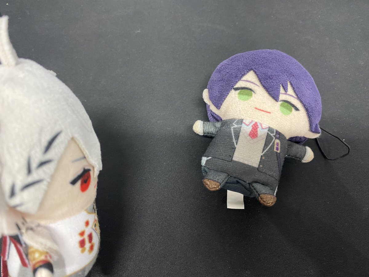flat_akihabara's tweet photo. 【📣flat-工房秋葉原店落とし物のご案内📣】

本日店内デュエルスペースにて剣持刀也��じぱぺっとがございました。

葛葉ぱぺも心配しております…

心当たりがあるお客様いらっしゃいましたら、スタッフにお声がけもしくは当店XのDMにてご連絡下さい。

【flat-工房秋葉原店】 https://t.co/ftEAlmE9VI