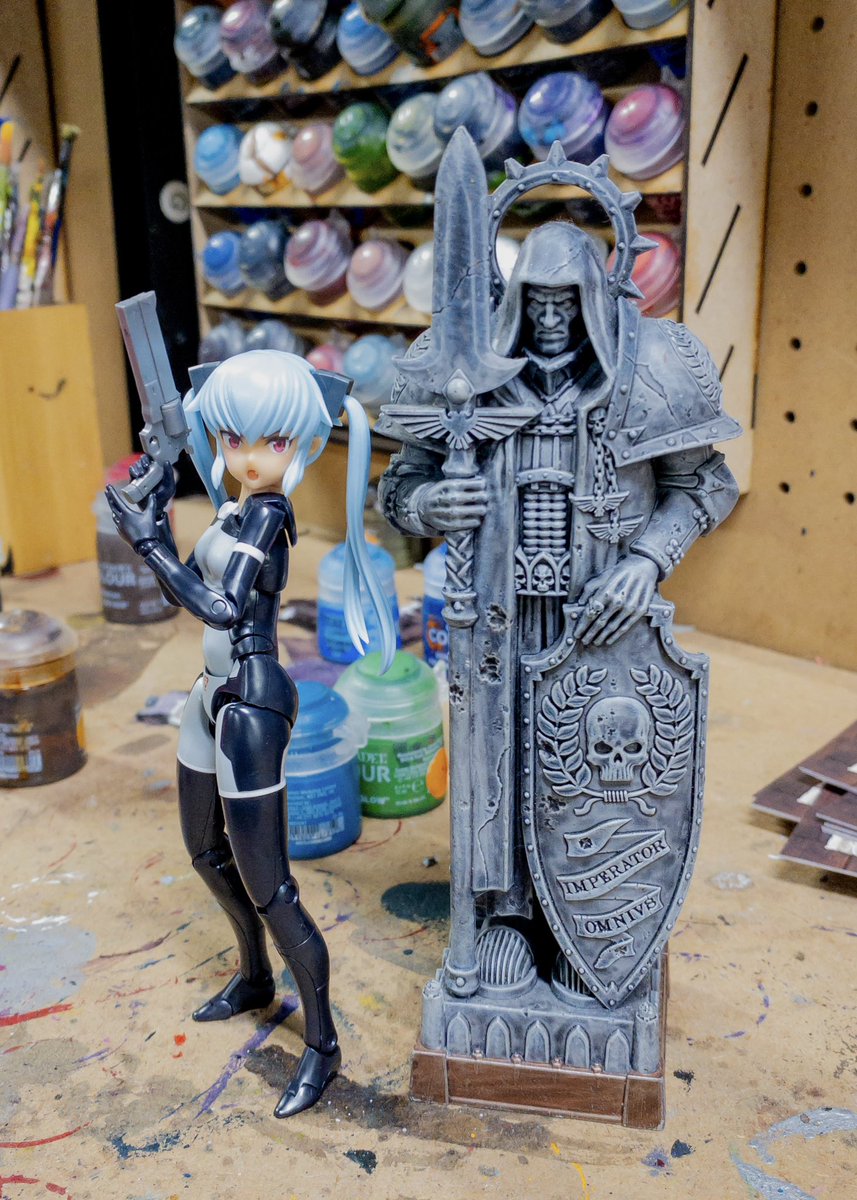 NiteWRice's tweet image. 昨日Warhammerホビーショップで塗装。 マシンガン1丁塗るのにすごく時間がかかった気がする。 他にも描きたいものがたくさんあるんだ。 プラモデルを描くためだけに休みを取ろうかな。

#plasticmodel #plasticmodelkit #plamo #plasticmodelphotography #toyphotography