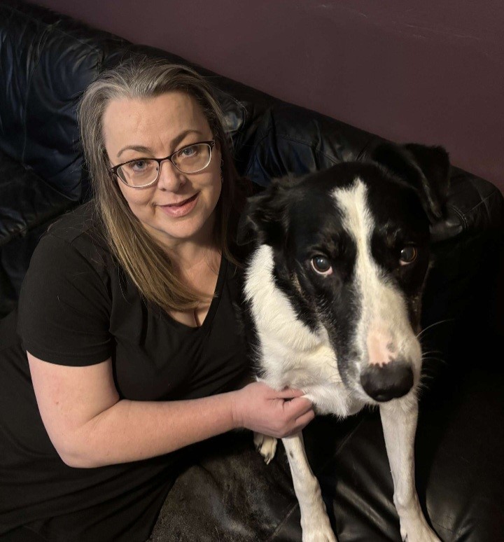 samaritans's tweet photo. Claire became a Samaritans volunteer four and a half years ago after receiving support during a tough time. They know how powerful a simple conversation can be and always looks out for people who might need someone to talk to.

One moment stands out to them. 🧵 https://t.co/Wbed30Rjah