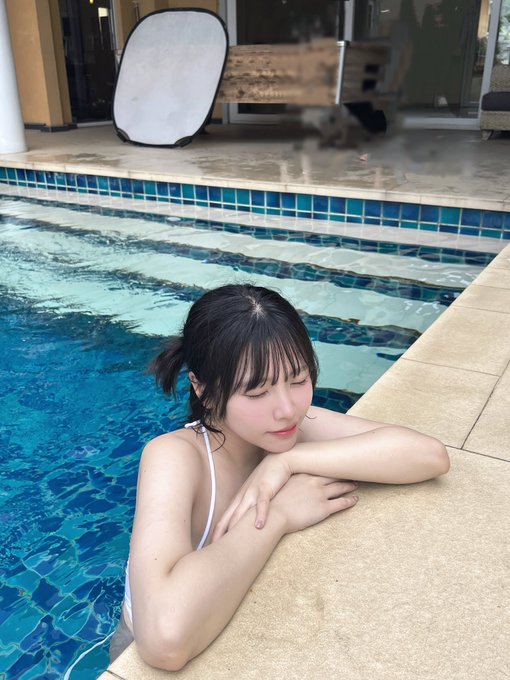 Twitterのコスプレ画像15