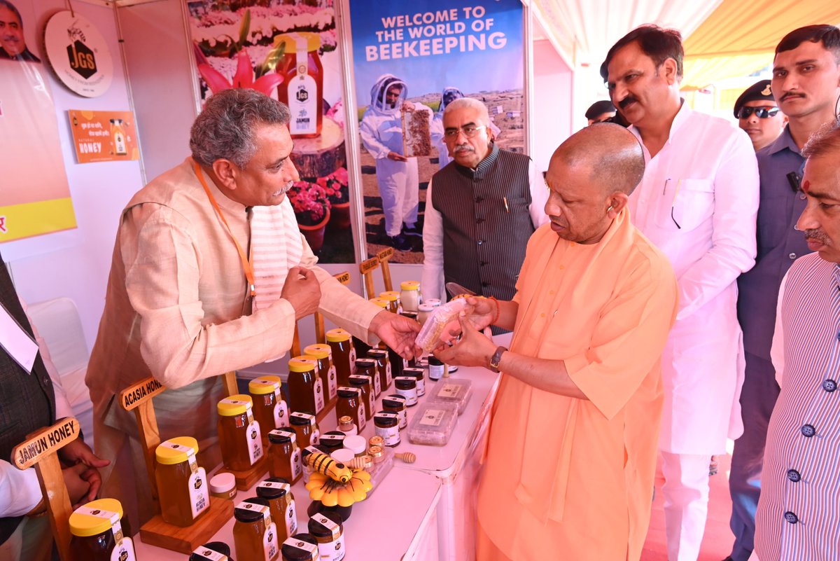 CM Office, GoUP (@cmofficeup) on Twitter photo 