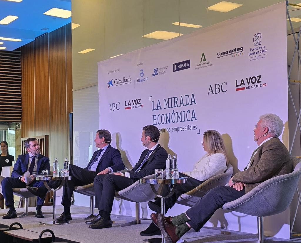 jose andres santos (@jandressantos) on Twitter photo Escuchando a los que saben del sector primario. Fueron clave hace 5 años y merecen ser escuchadas sus demandas.
Agricultores, pescadores, ganaderos y viticultores de la provincia de #Cadiz
<a href="/LaVozdeCadiz/">La Voz de Cádiz</a> #miradaeconomica <a href="/ASAJACADIZ/">ASAJA Cádiz</a> <a href="/ceccadiz/">CEC</a> Escuchando a los que saben del sector primario. Fueron clave hace 5 años y merecen ser escuchadas sus demandas.
Agricultores, pescadores, ganaderos y viticultores de la provincia de #Cadiz
<a href="/LaVozdeCadiz/">La Voz de Cádiz</a> #miradaeconomica <a href="/ASAJACADIZ/">ASAJA Cádiz</a> <a href="/ceccadiz/">CEC</a>