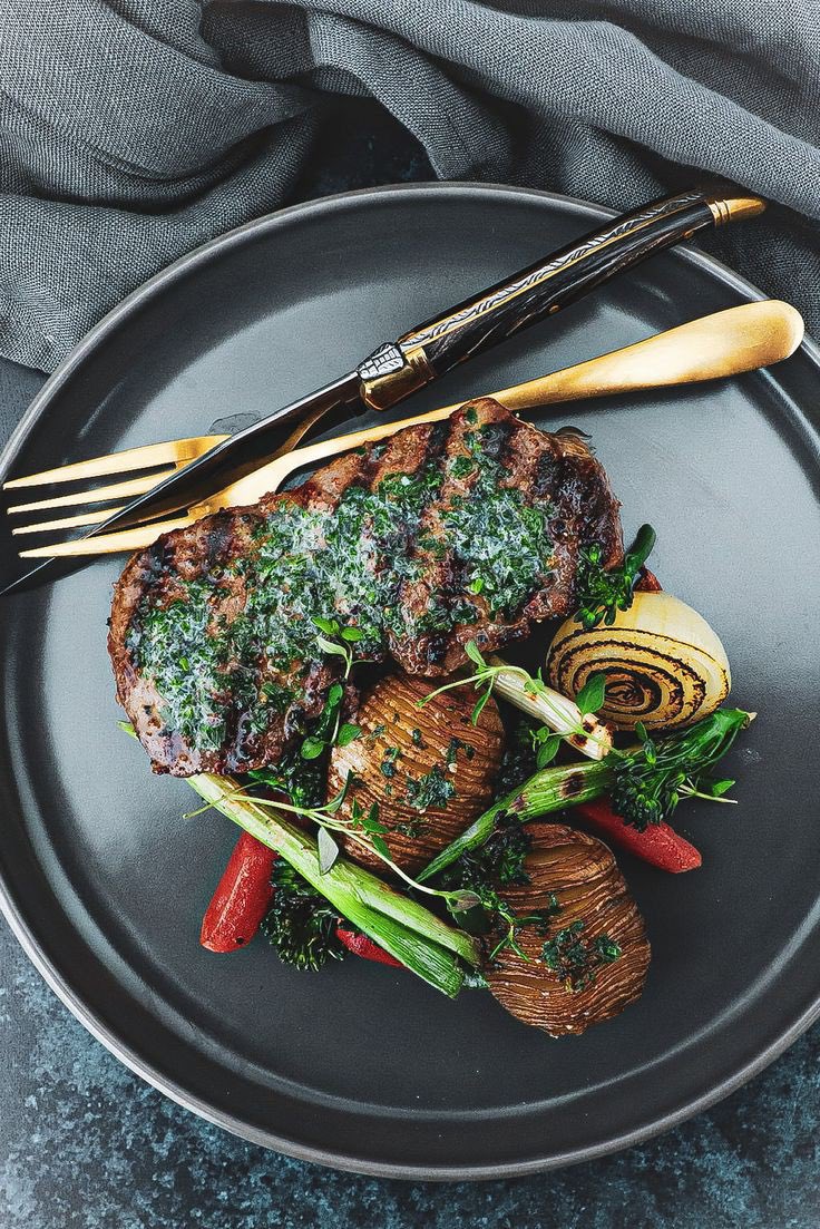 EBlDUVROOM's tweet image. ⭐️ AUS BLACK ANGUS STRIPLOIN with potato hasselback ( 1 )
⭐️ Caramel Custard Pudding ( 1 )