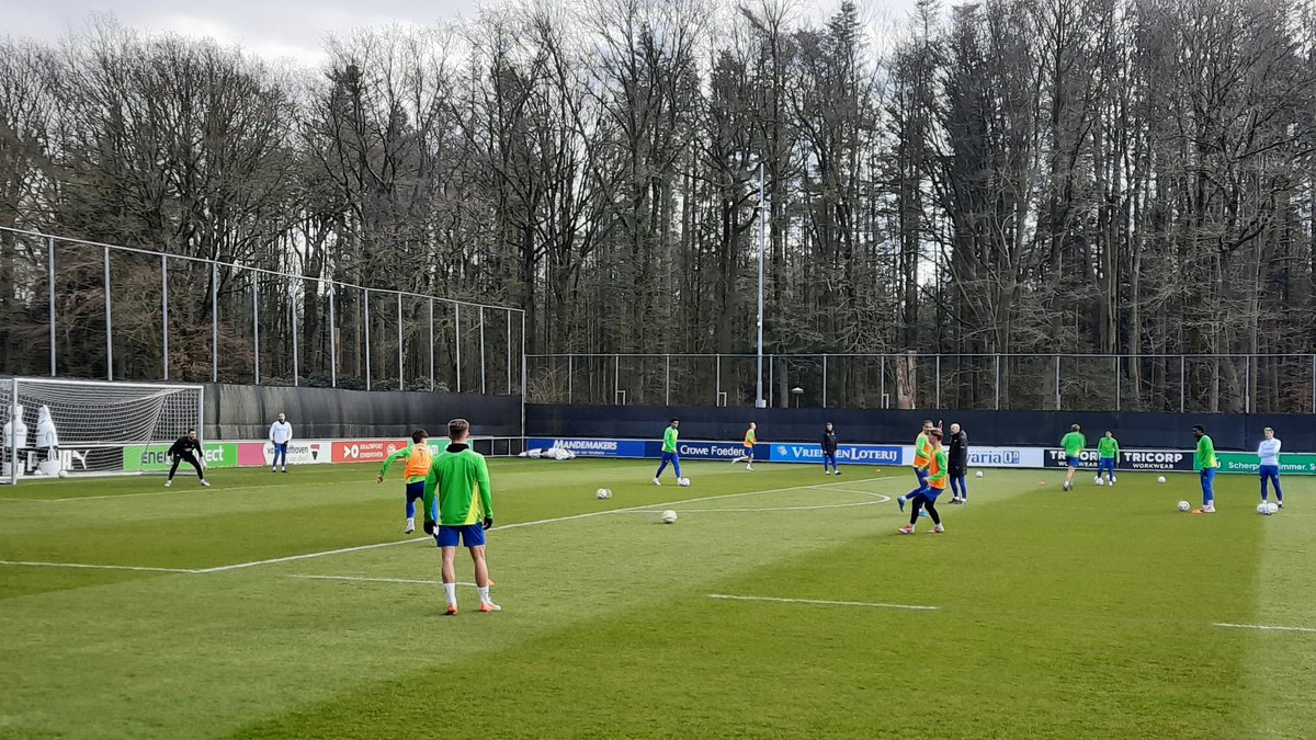 RikElfrink's tweet image. Tillman bij de training van PSV. Doet al bijna overal aan mee en heeft dus snel stappen gezet.