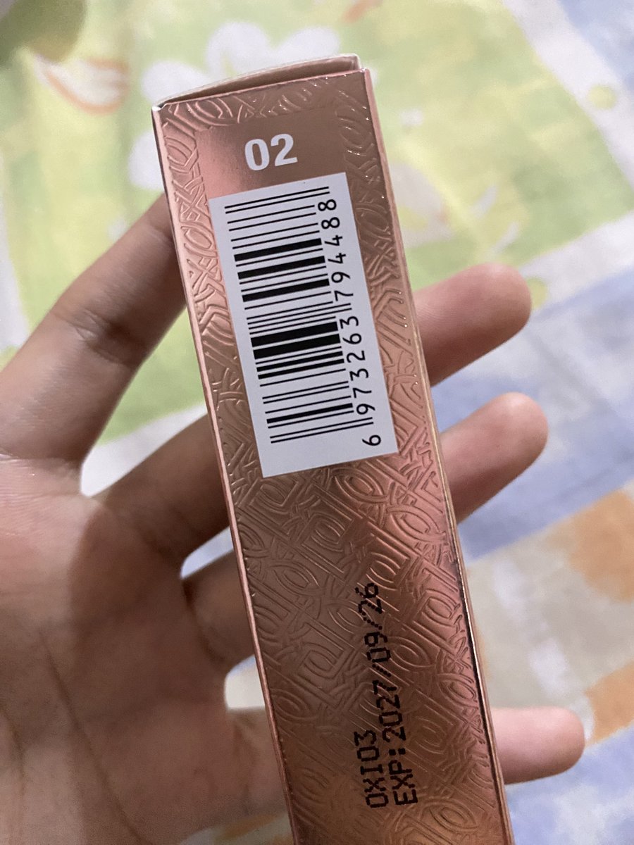 sannyp09's tweet photo. @preittyzu liq blush otwoo shade 02 ni kak baru sekali swatch di tangan https://t.co/YqDlhziNMJ