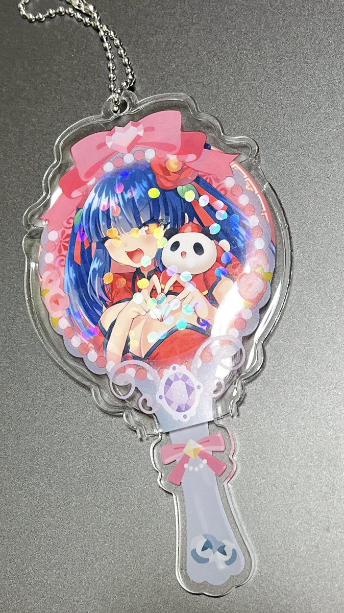 椿てゃ缶バッジつくりました 