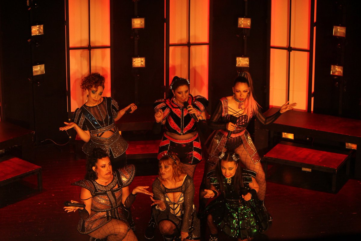 Este viernes termina el plazo de envío de solicitudes para participar en XIII Certamen de Teatro Aficionado “Siete Llaves” de #Sepúlveda.
Más información: turismosepulveda.es/blog/333-este-…

#teatro #CertamenDeTeatro7Llaves #teatroaficionado #cultura #turismocultural #turismorural