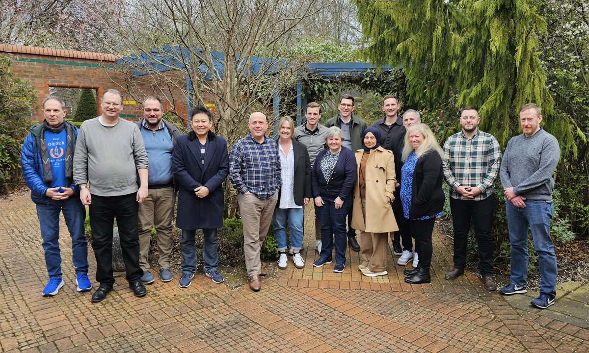 LiverpoolBCS's tweet photo. This weekend the School's Board of Trustees &amp; Members got together to review the school's vision and values as part of our ongoing work to engage stakeholders in the development of the school

Choosing an external location provided a refreshing change &amp; a more relaxed atmosphere https://t.co/M3NsUy4fW1