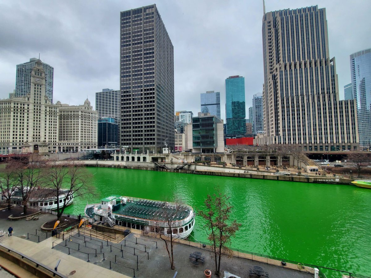 symfony_live's tweet image. #SymfonyDay Chicago 2025 kicks off in just a few hours! Join us at 9 AM (UTC -5 h) for a welcome breakfast
📍Google Chicago - Fulton Market, 320 N Morgan St Suite 600
Meanwhile, here are some highlights from yesterday!💚