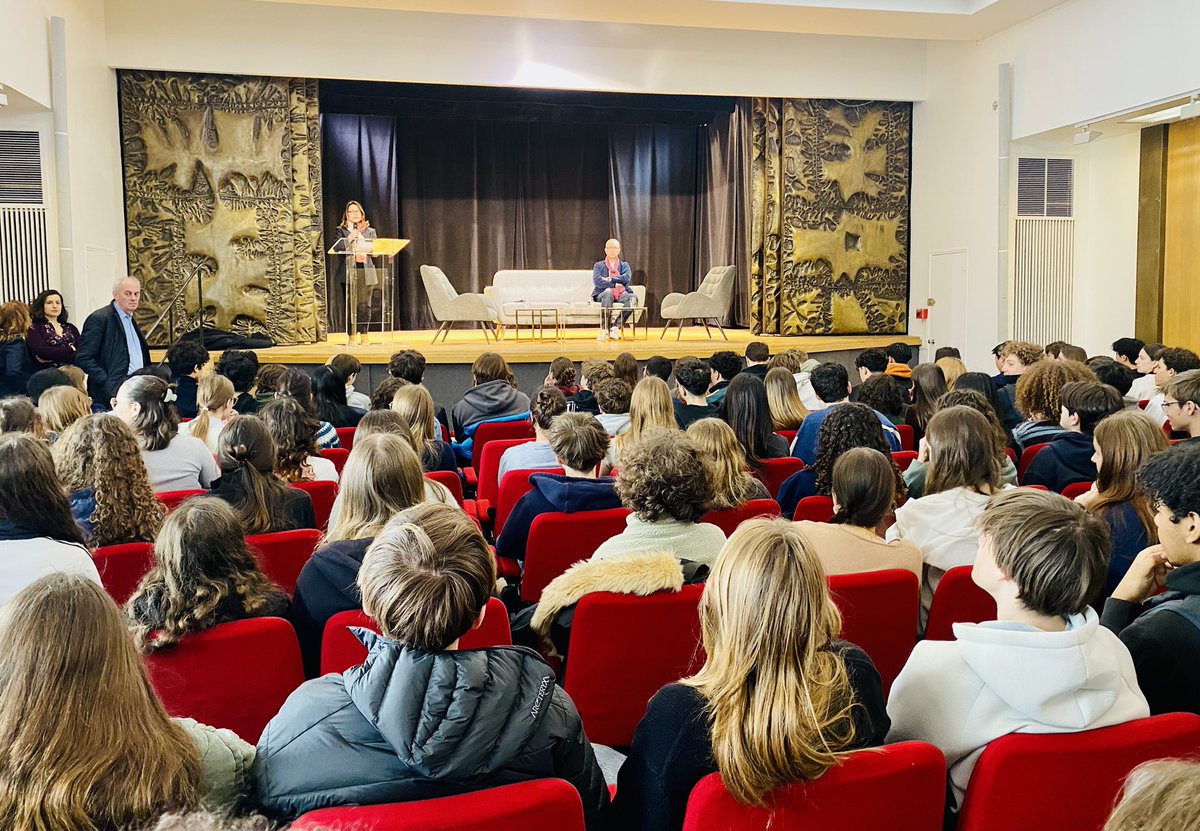 Aux côtés de Kamel Daoud étaient également présents Kamel Bencheikh, Arnaud Benedetti, Geneviève Goetzinger et Rachel Binhas. <a href="/dburkli/">Delphine Bürkli</a>