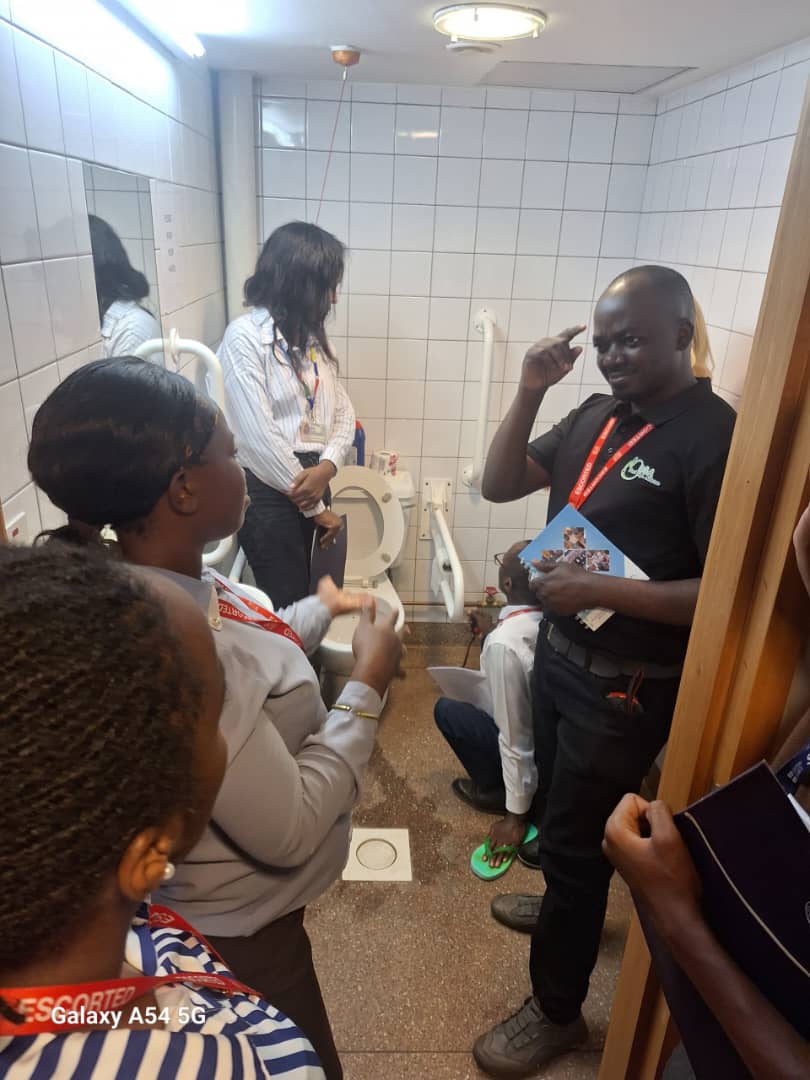 deaf_alliance's tweet photo. As the British High Commission and British Council embark on an internship scheme specifically designed for persons with disabilities, we collaborated with other experts to assess the accessibility and suitability of their office spaces. @UKinUganda https://t.co/6qFdcnHqOP