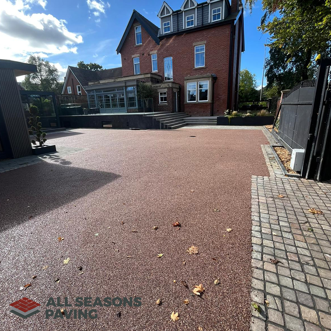 AllSeasonsPav's tweet image. Say goodbye to winter! Resin driveways are easy to maintain and perfect for spring renewal projects. Let’s get started! allseasonspaving.co.uk/resin-bound-dr…   #DrivewaySolutions #AllSeasonsPaving #HomeImprovement