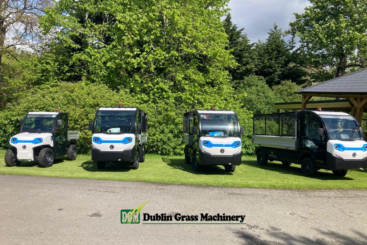 𝐇𝐚𝐩𝐩𝐲 #SaintPatricksDay !

Aujourd’hui, nous célébrons l’Irlande avec Dublin Grass Machinery, notre distributeur depuis 2012 ! 

Basée à Dublin, cette entreprise accompagne les pressionnels depuis 40 ans avec des équipements dédiés aux espaces verts, dont nos Goupil.