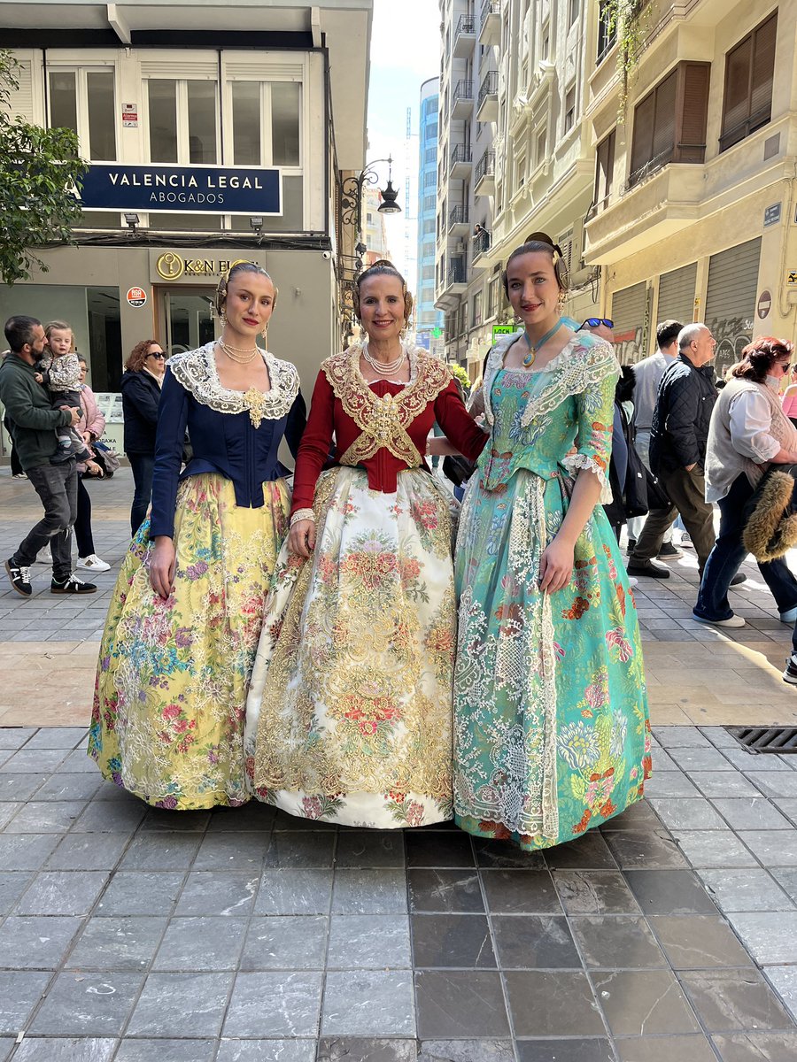 mariaflames's tweet photo. Fallas Valencia 2025 #Fallas2025 #VALENCIA https://t.co/8yGYD1GKd8