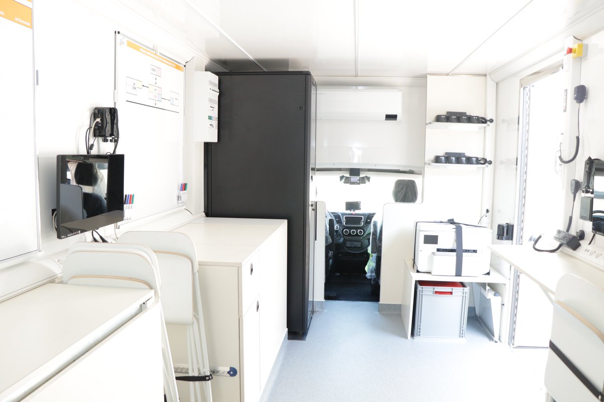 Véhicule Poste de Commandement sur châssis <a href="/IVECO/">IVECO</a> 
Nous remercions <a href="/sdis01/">sdis01 Sapeurs-pompiers de l'Ain</a> pour leur confiance.