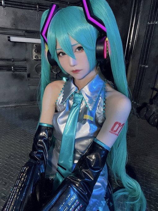 Twitterのコスプレ画像18