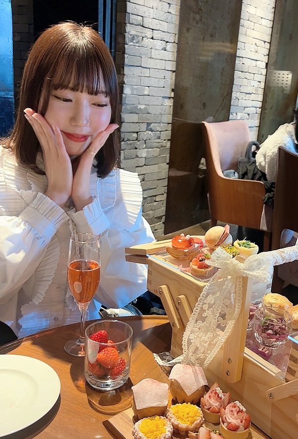 なみへい【内野なみ】 (@Omoti_White) / Posts / X