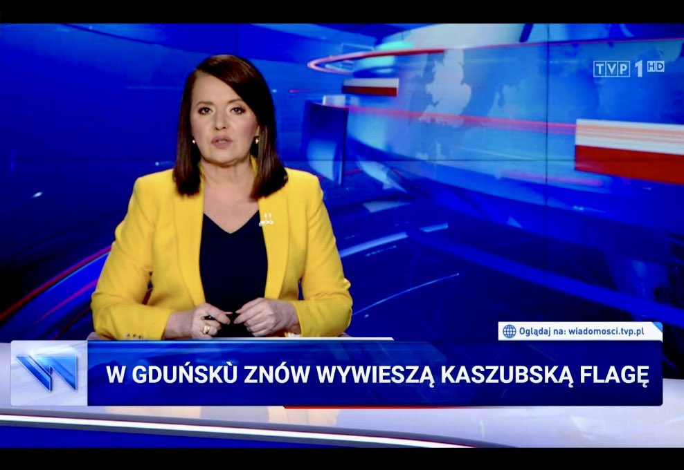 zKaszebe's tweet image. Już w najbliższą środę w Gduńskù, na Górze Gradowej o 11:00, znów zostanie podniesiona na maszt kaszubska flaga z okazji Dnia Jedności Kaszubów. 
Serdecznie zapraszam na uroczystość!
🖤💛 #CSB