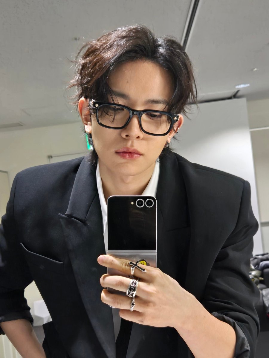 바이승 tweet media