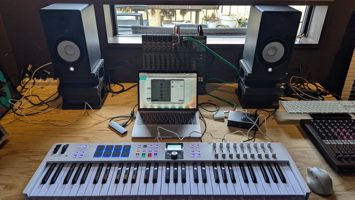 keropinoko's tweet image. 新しい仲間が加わりました✨️🎹付属のAnalogLabPROも( ・∀・)ｲｲ!!

#Artoria #keylab #Essential #mk3 #オタイレコード #OTAIRECORD