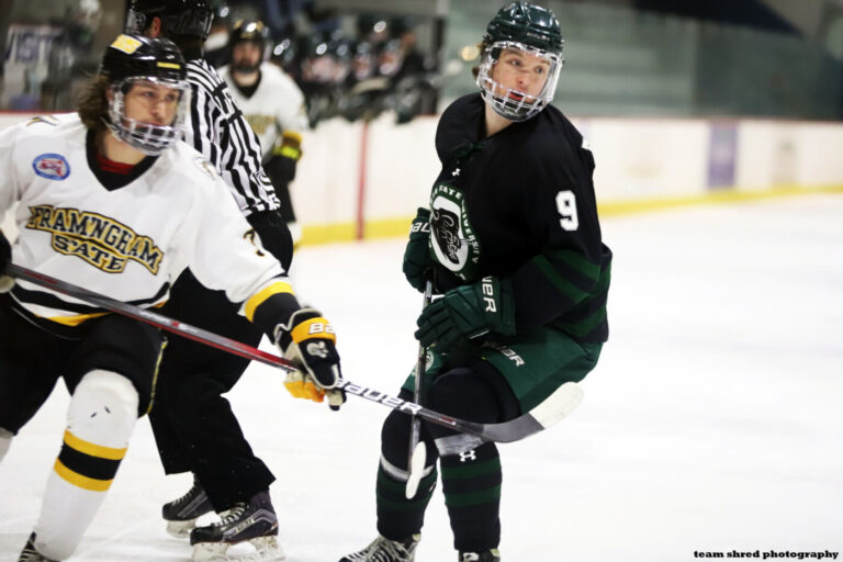 Ethan Stuckless(18) senior <a href="/PSUMensHockey1/">PlymouthStateHockey</a> signs a 1st pro deal <a href="/Marksmen_Hockey/">Fayetteville Marksmen</a> after a college best 15 goals <a href="/d3hky/">D3hockey.com</a> collegehockeyplayers.com/players/ethan-… we look for his aggressive play style to work well <a href="/SPHL/">SPHL</a> <a href="/StucklessEthan/">Ethan Stuckless</a> <a href="/DIIIHockeyNews/">D-III Hockey News</a>