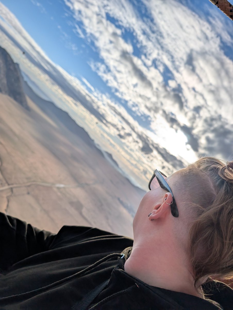NickyRix's tweet photo. 3,400 feet up in the air 😍 #marrakech2025 #myrideordie #memories #letshaveit #hotairballoon @jockabellabongl https://t.co/jOwI5CN2d2