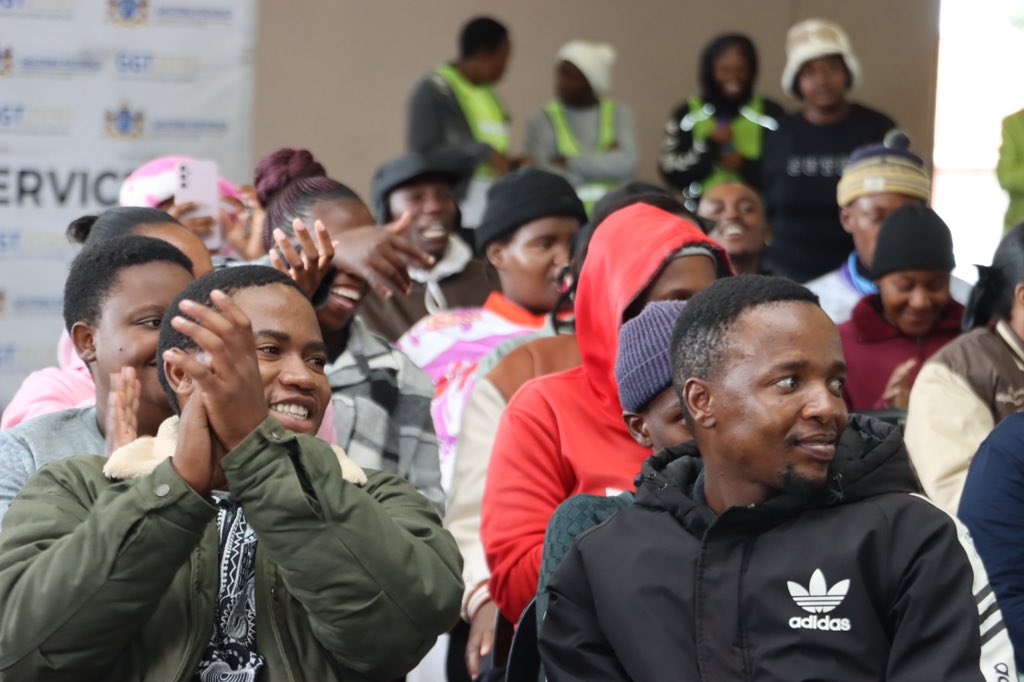 GautengSACR's tweet photo. South African Library Week 2025, celebrated from March 17–23 under the theme “Libraries for Sustainable Communities,” highlights the vital role of libraries in education, digital access, and lifelong learning.
#SALibraryWeek
#GrowingGautengTogether https://t.co/2VJFydFKN1