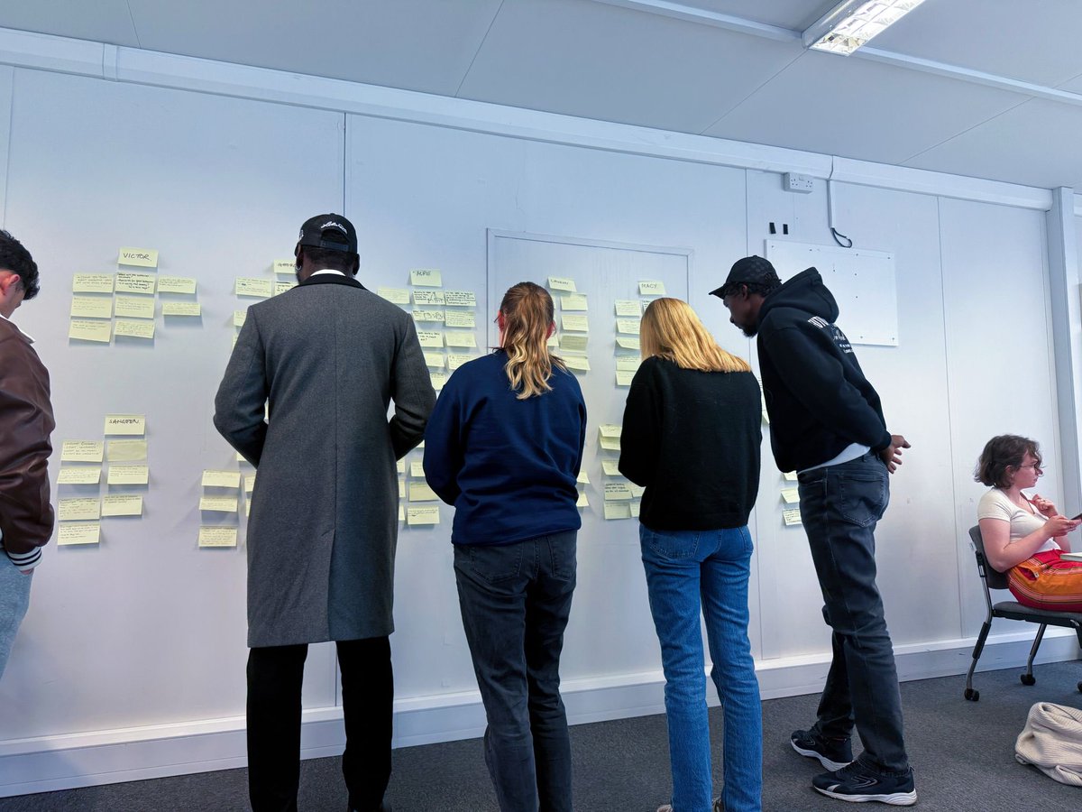 Rukegetrich09's tweet image. Always seek feedback; it makes you a better designer. 🧑‍🎨 #Designsprint