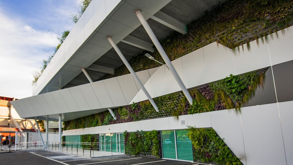 ♻️ Construcción más sostenible 🌍🏗️

En IK Ingeniería hemos apoyado a ECO BIERZO COMPOSITE en elaboración de su Ficha de Declaración Ambiental y Sanitaria (FDES) para el panel de fachada STACBOND® de 4 mm.

🔎 Más info 👉 lnkd.in/dia_Ausi

#Sostenibilidad #Construcción