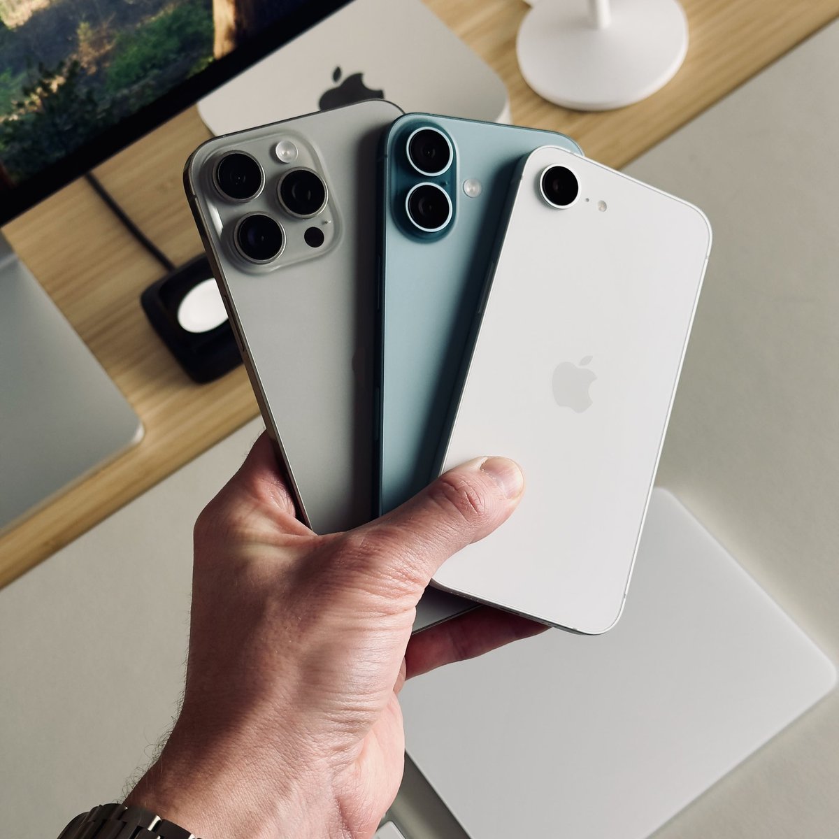 andrewjclare's tweet image. If you upgraded to the iPhone 16 series, how’s your experience been?