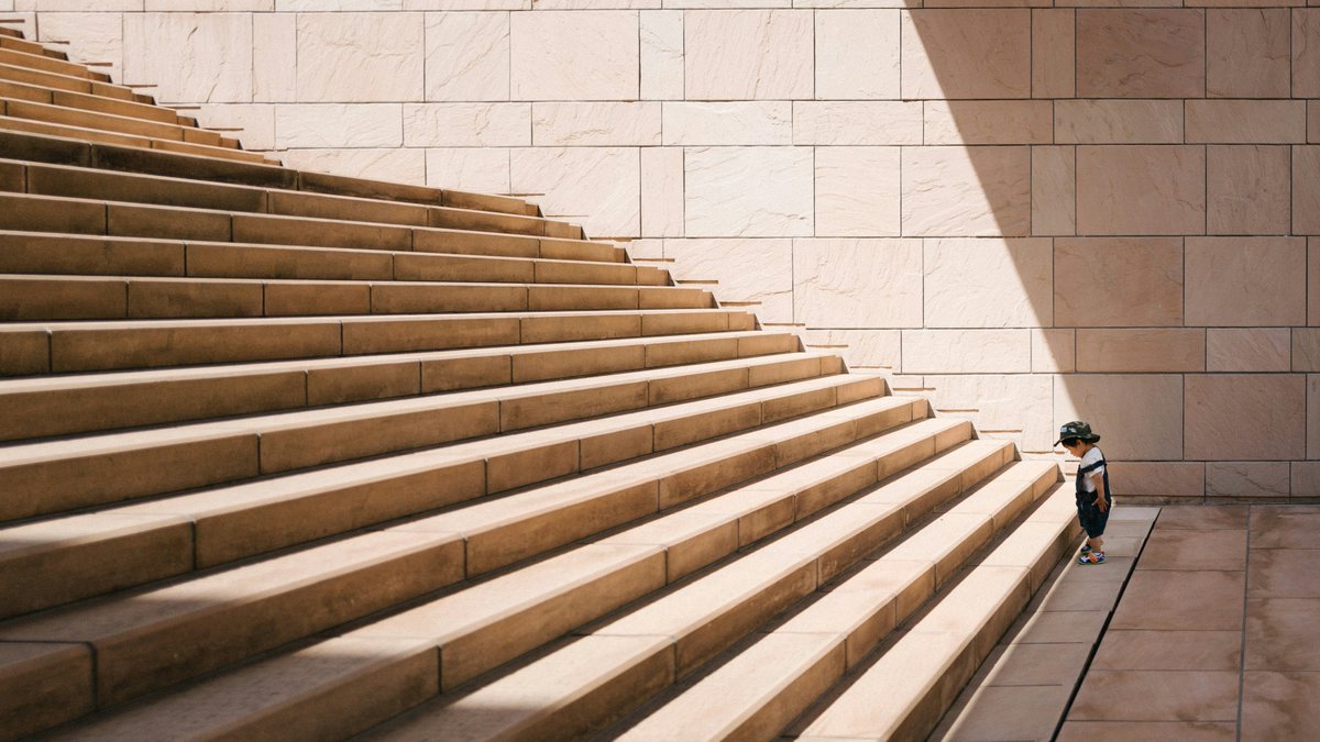 Wondering what's next once you're a software engineer? Check my #podcast on career boundary conditions—4 episodes in, wanting your feedback. More at matthewsinclair.com/blog/0175-what… #whatnext