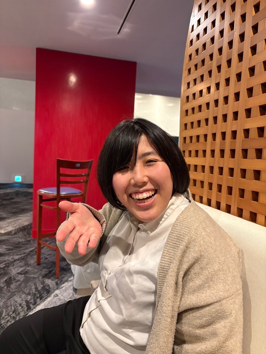 みやののお誕生日がやってきました！！
29歳となりました！！

大学外の公演に初めて仕事で携わったのが19歳、ということは10年くらい経っているようです……。時の流れ……。
今年も公私ともに精進します。(公＝演劇/私＝デュエマ)

どうぞよろしくお願いします！

金運アップ(かもな)宮野を添えて。