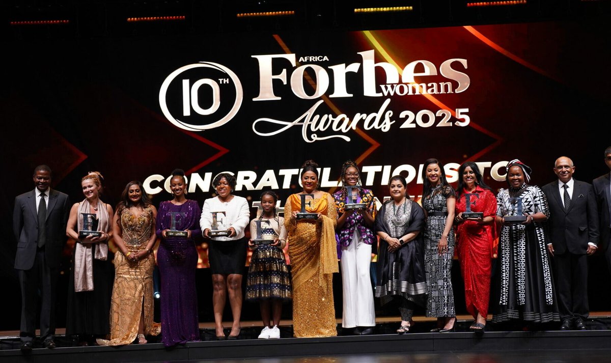 #Woman
Dr Ngozi Okonjo-Iweala and Arunma Oteh Win Big At Star-Studded 2025 FORBES WOMAN AFRICA Awards In Pretoria

Want to read more? Click here⤵️
forbesafrica.com/current-affair…