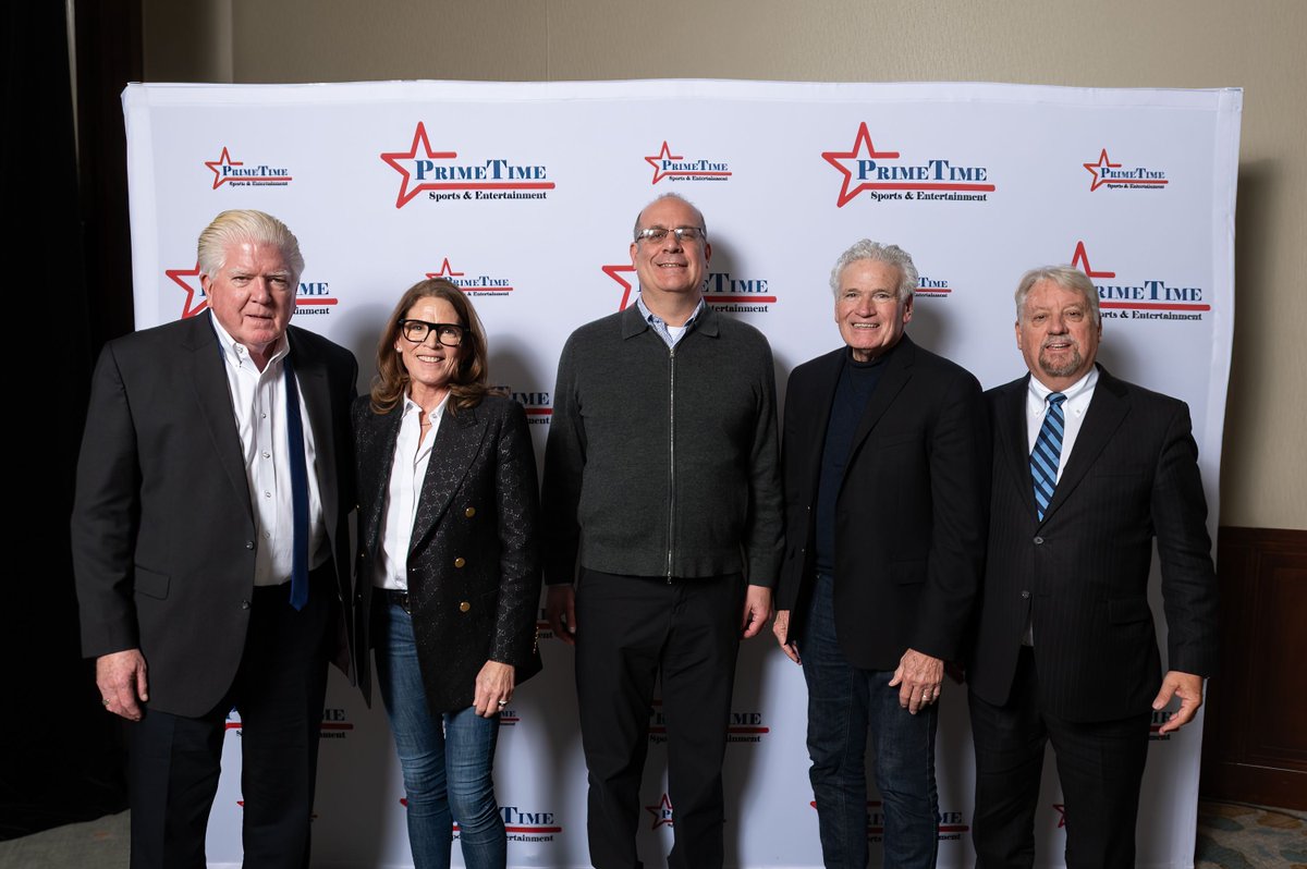 Monday Moments: 

Coaching and Managing the Elite Athlete

Moderator: <a href="/jtbourne/">Justin Bourne</a> - <a href="/Sportsnet/">Sportsnet</a>

<a href="/Burkie2020/">Brian Burke</a> - <a href="/PWHLPA/">PWHLPA</a>
Ian Greengross - <a href="/iangreengross/">Ian Greengross</a>
Dr. Lynn Lashbrook - <a href="/SMWW/">SMWW 🌎</a>
 Dr. Dana Sinclair - Human Performance international

Photo Credits - <a href="/Kristina_LPPO/">Kristina Laukkanen</a>
#PTSE2024