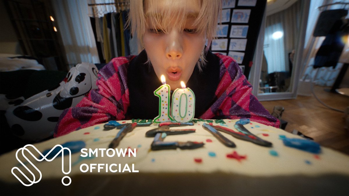 SMTrueThailand's tweet photo. TEN 텐 'BAMBOLA' MV   

https://t.co/3nDKXQJ6Cl 

#TEN #李永钦 #텐 
#BAMBOLA #TEN_BAMBOLA 
#STUNNER #TEN_STUNNER 
#NCT #WayV #威神V https://t.co/jZa1JVcSXl