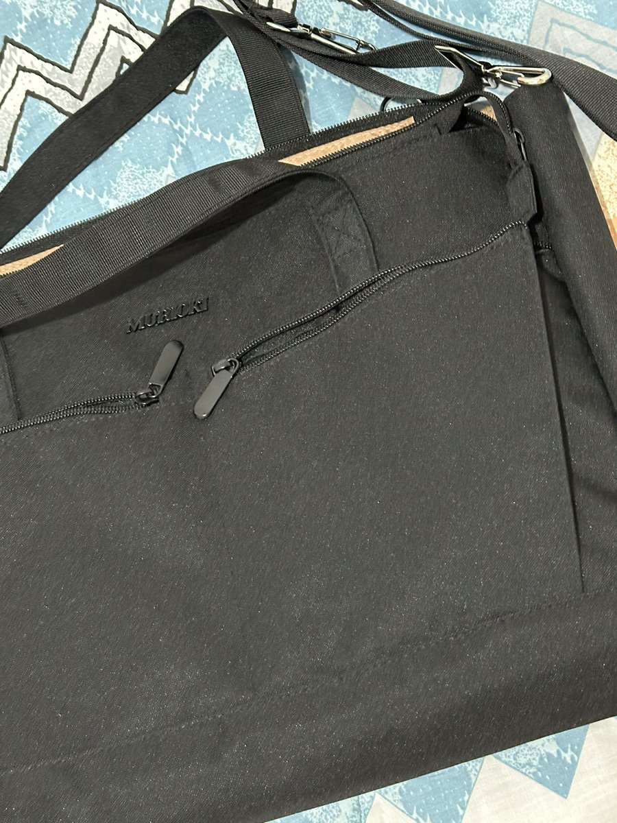rinables's tweet photo. hello may interested ba bumili nitong murioki bag? bought this for 800+, 600 ko na lang sha benta if ever huhu isang beses ko lang din nagamit t__t https://t.co/QzYwRzWZO5