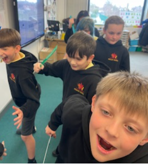 EastfieldPSHull's tweet photo. Pupils in 6LT have been getting into character this morning to bring our key text - Floodland by Marcus Sedgwick - to life! #epsenglish #epswriting #epsreading #epsoracy https://t.co/XmJ3jtjBNp
