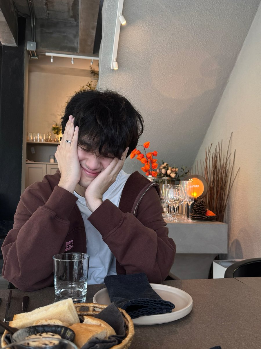 ต้นหน (@tonhonth) on Twitter photo 