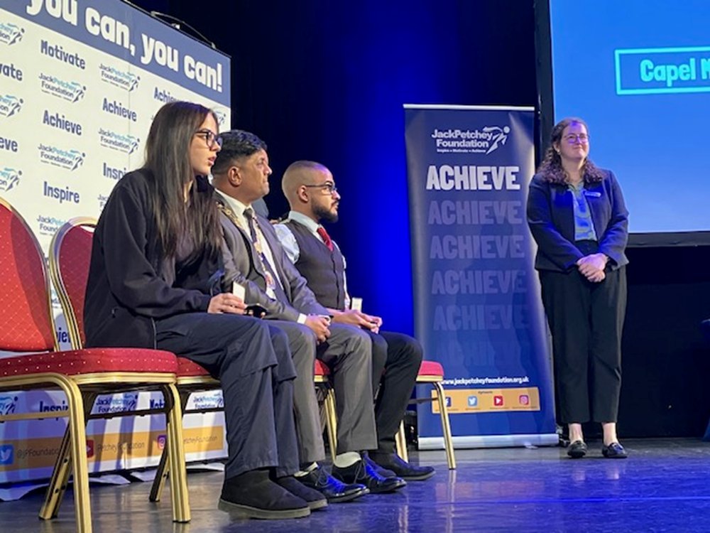 The Mayor of Enfield, Cllr Mohammad Islam, attended the Jack Petchey Foundation Achievement Awards at the Millfield Theatre. He was impressed with the work the children have put into this and thanked everyone.
