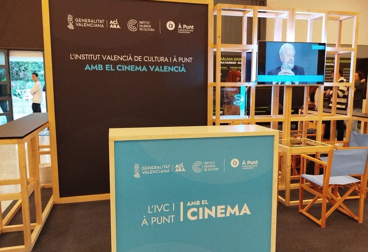 GVAivc's tweet photo. 🎞 L'IVC promou l'audiovisual valencià al Festival de Màlaga, amb un espai propi dins del mercat de MAFIZ. 
S'ha editat un catàleg i un vídeo amb 44 produccions valencianes per a promocionar-les a Màlaga.

➡️https://t.co/wgXIsVPumP… https://t.co/hJisal1PbP