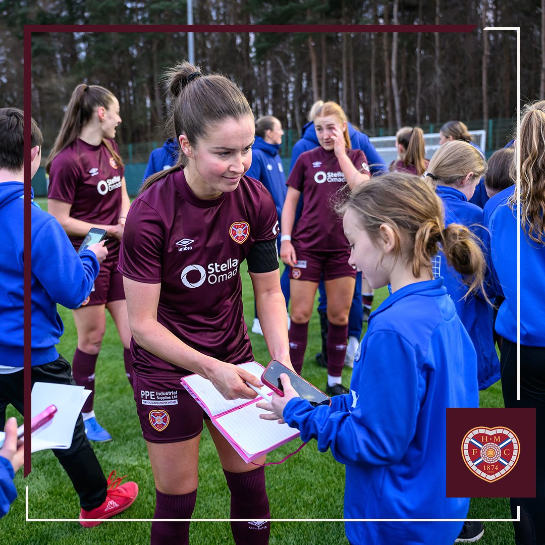 heartswomenfc's tweet photo. ✍️📸 Thanks for your support yesterday, Jambos https://t.co/nMiBbwZ0VH