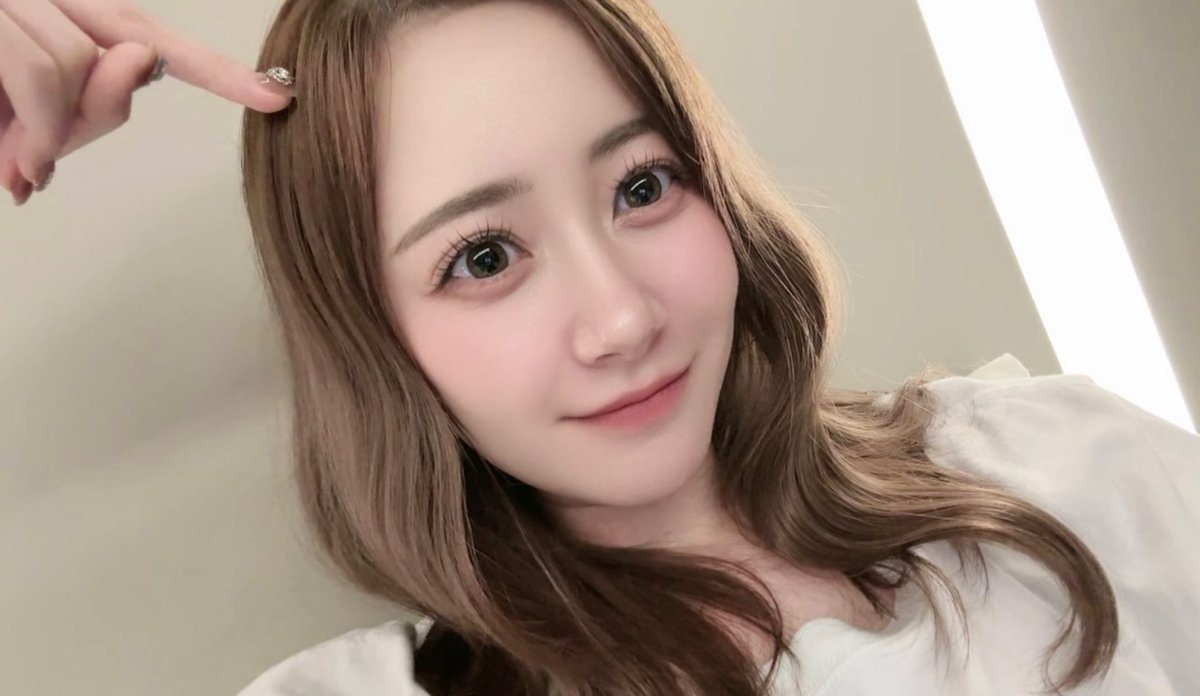 princess37___'s tweet photo. 顔タイプ診断エレガントだったから前髪のばそうかな https://t.co/WpiHG4v756